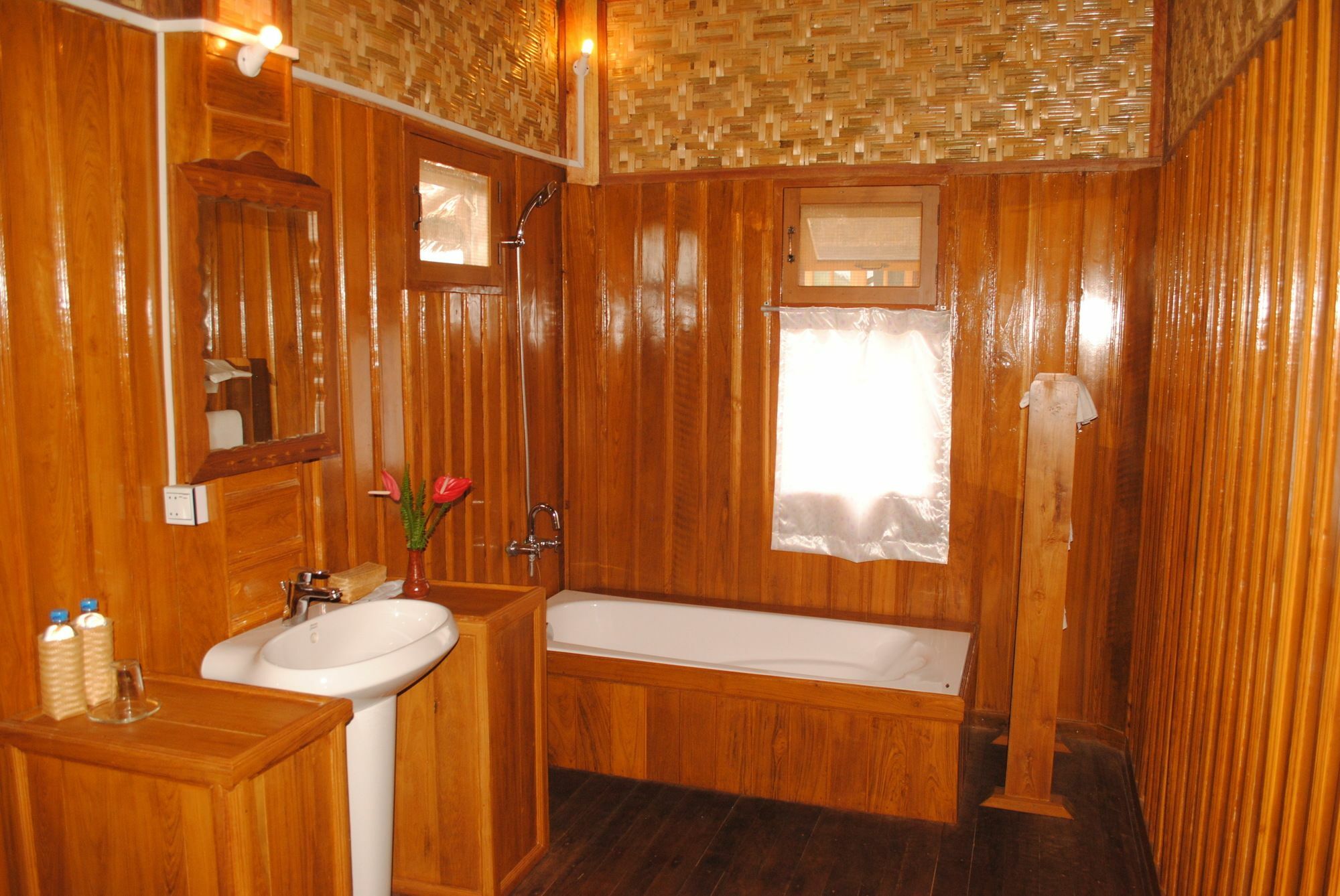 Golden Island Cottages Thale U Hotel Ywama Kültér fotó